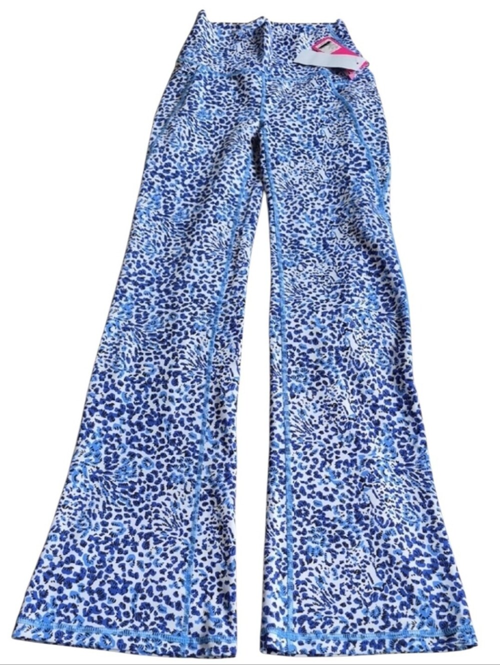 NWT Lilly Pulitzer Small Luxletic Carpe Vita Flare Legging Twisted Up Blue White